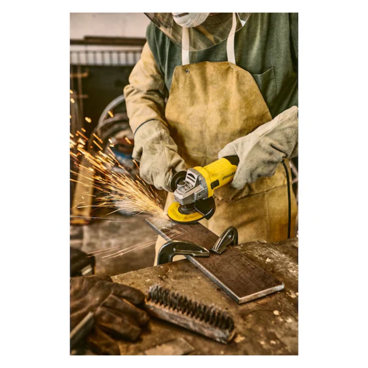 Esmeril Angular STANLEY STGS9115